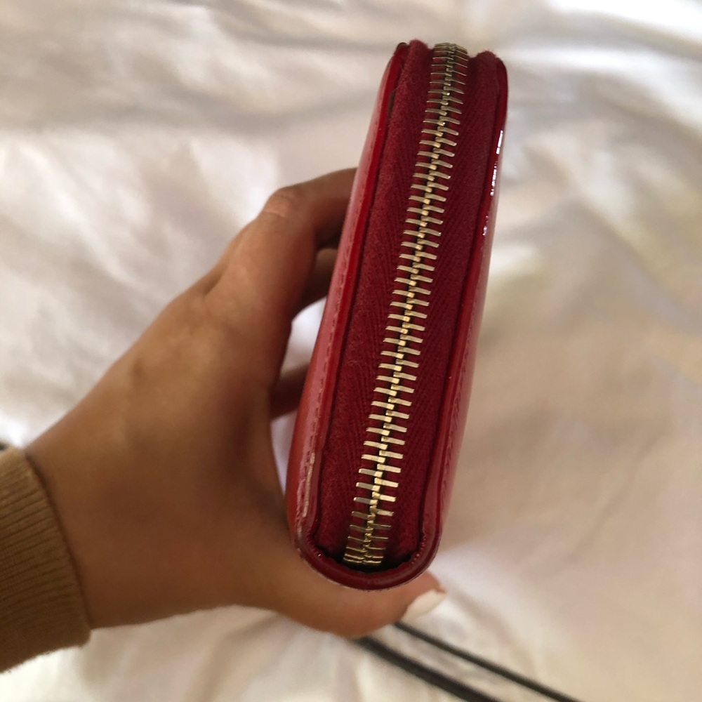 Yves Saint Laurent Wallet - Picture 6 of 8